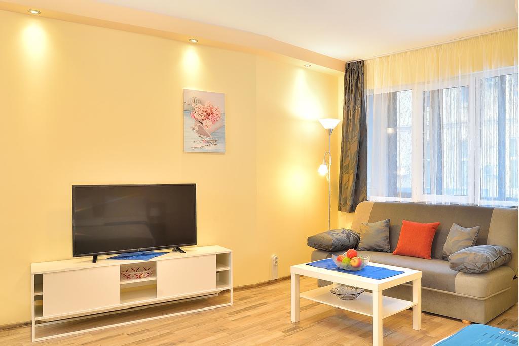 Central studio #2 Burgas Esterno foto